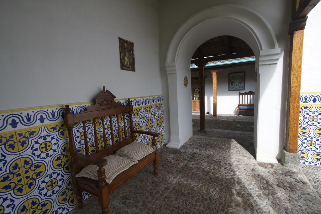 Las Palmeras Inn Otavalo Zewnętrze zdjęcie